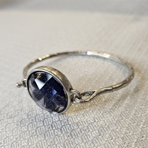 Fossil Purple Crystal Bracelet - Picture 8 of 10